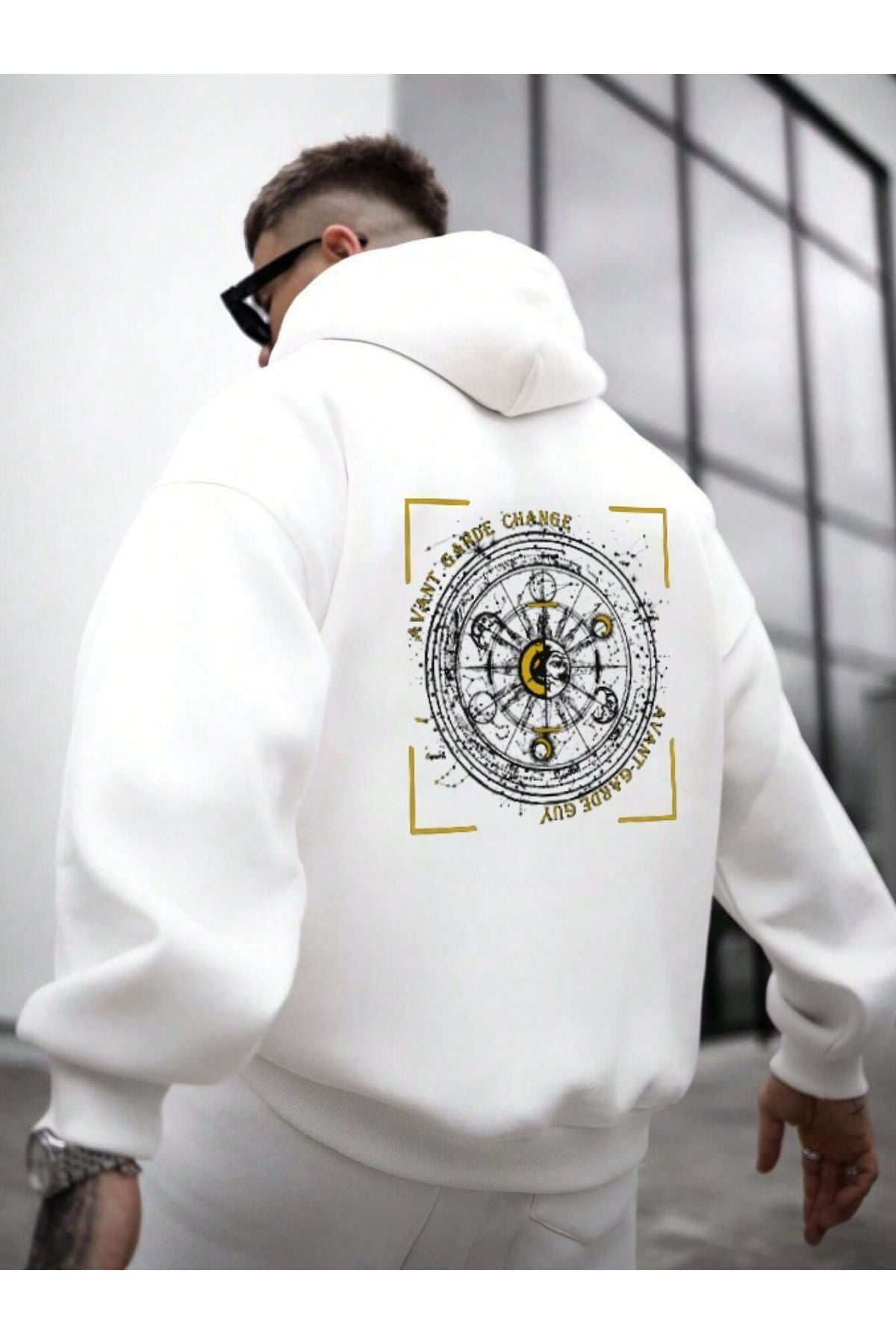 Férfi sweatshirt – fekete