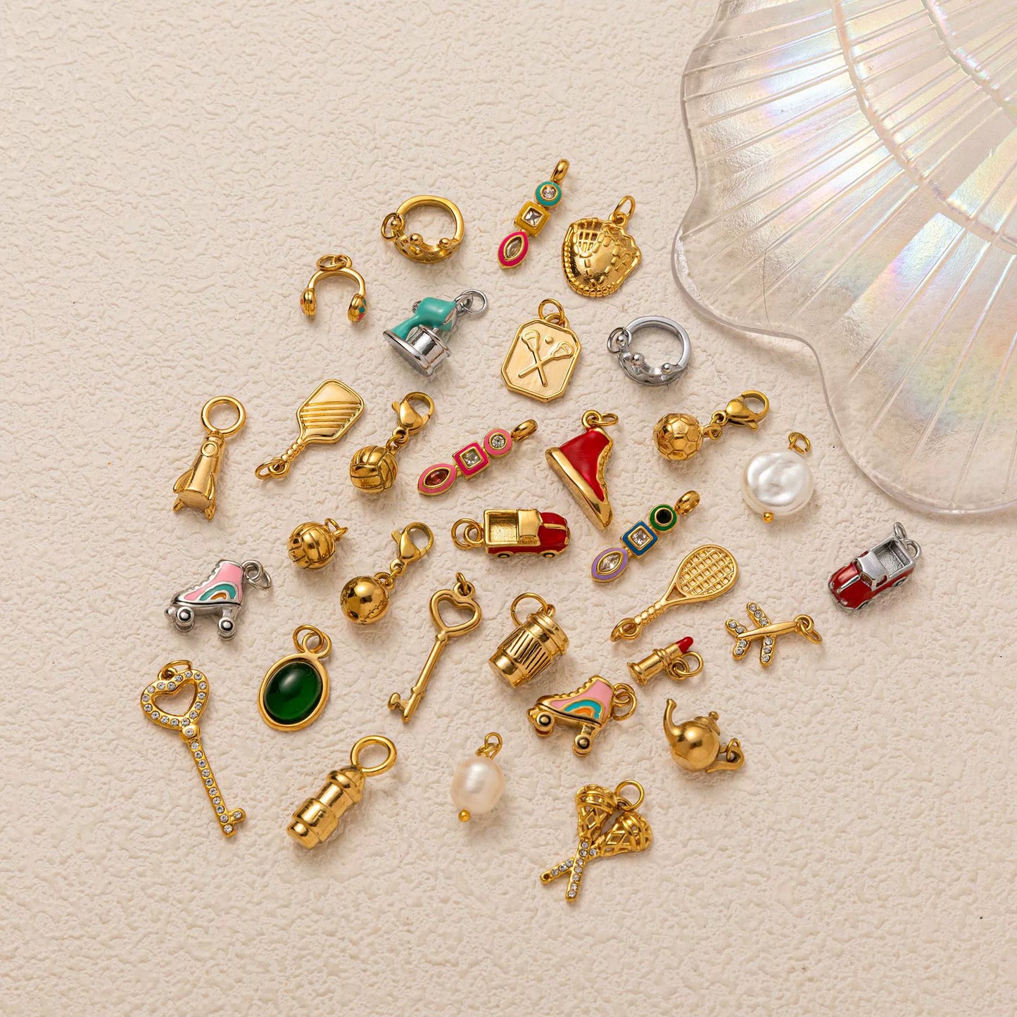 Grâce arany charm