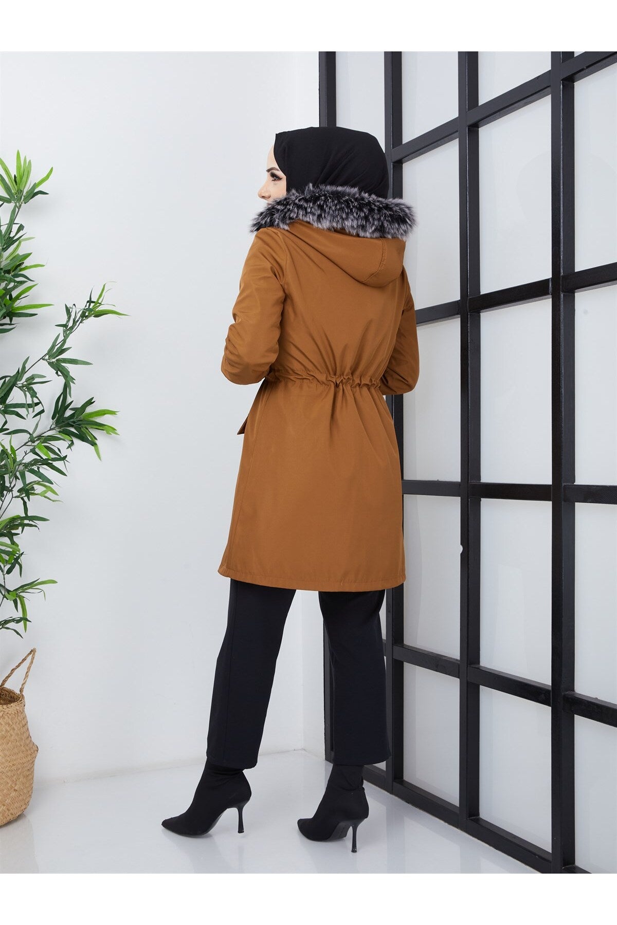 Női modest dzseki – konyakbarna