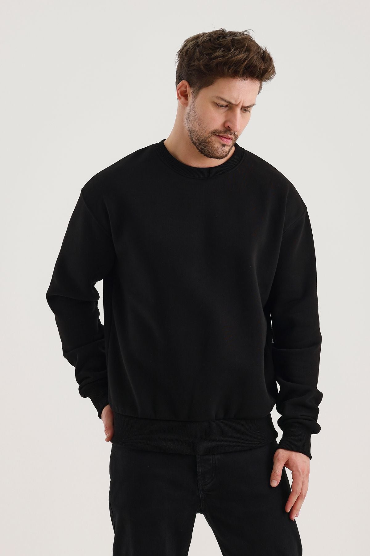 Férfi sweatshirt – fekete