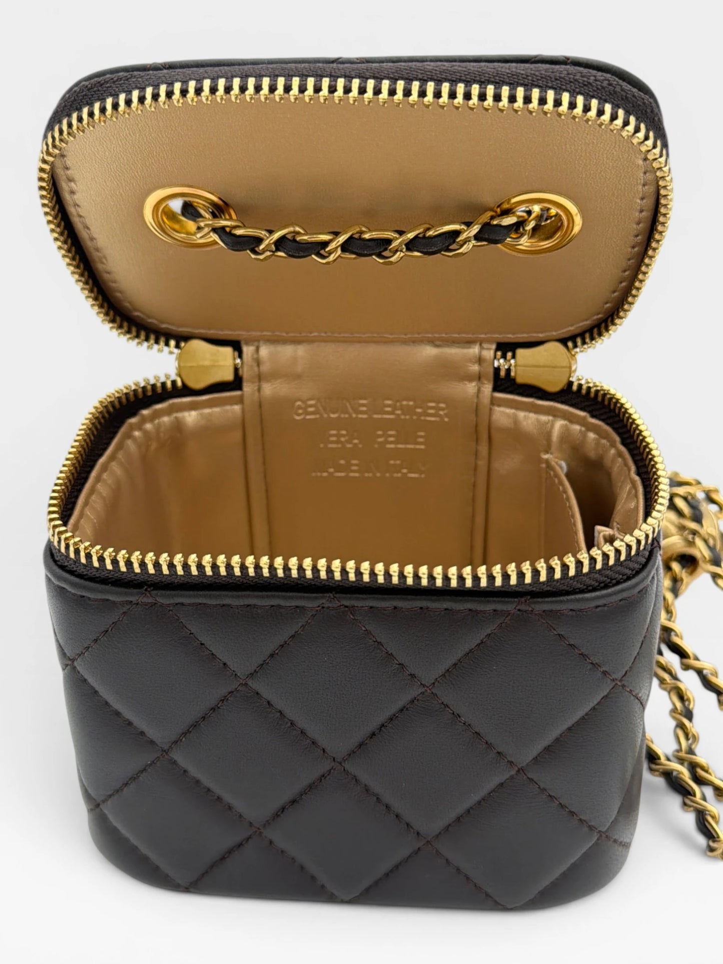 Lea Lab Celeste nyitott vanity táska camel bőr béléssel