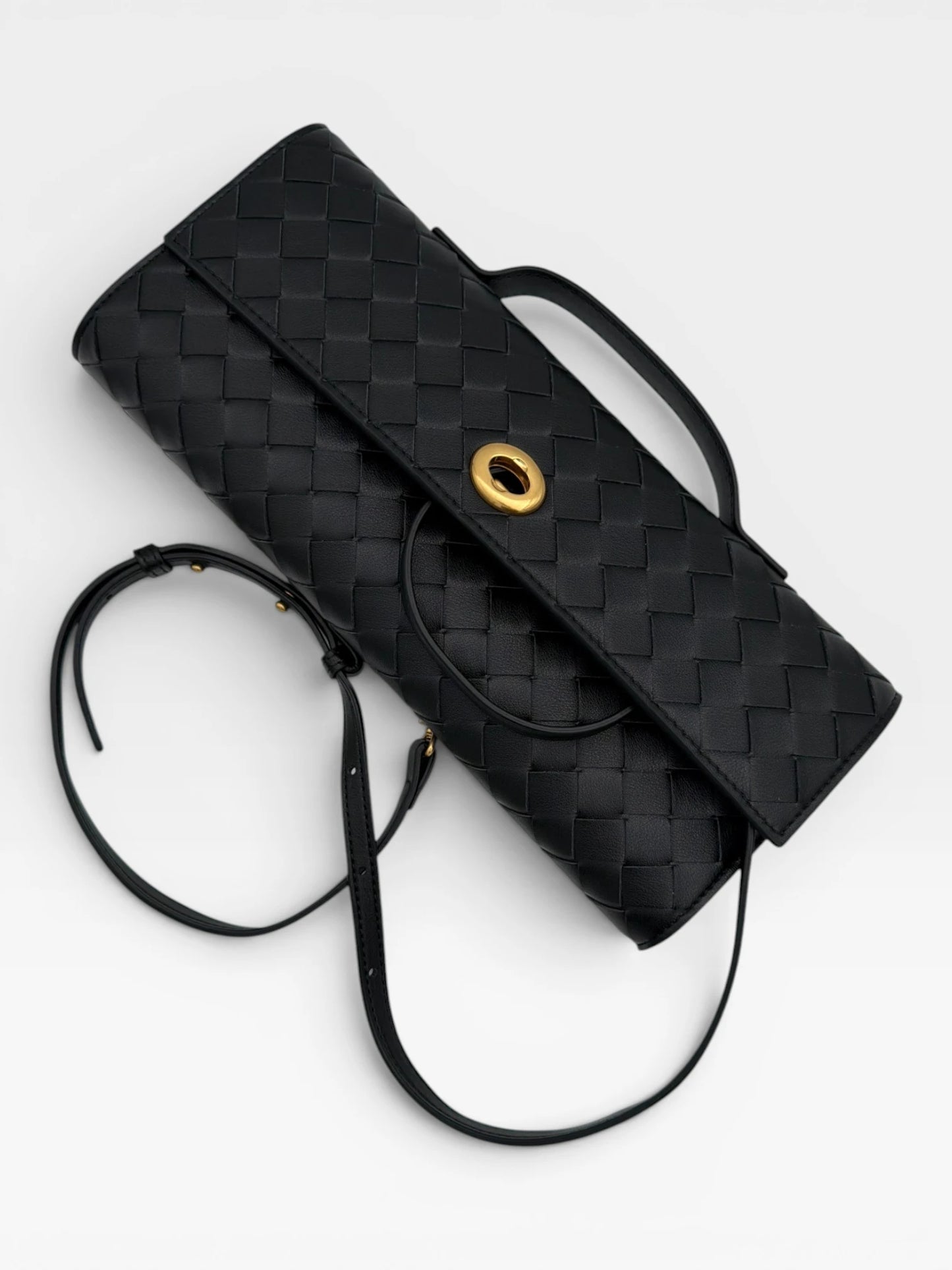 Lea Lab Treccia fekete keresztpánttal