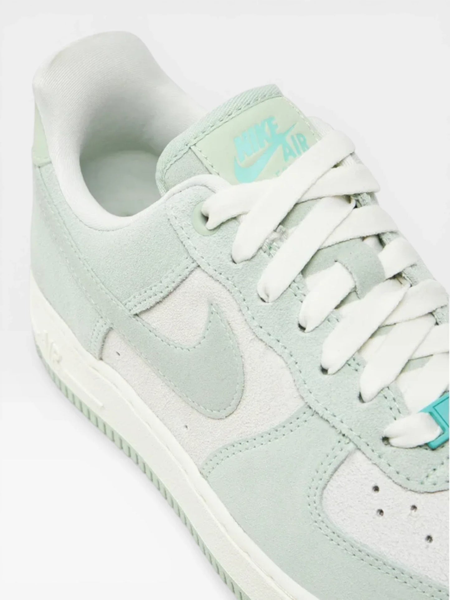 AF 1 Low '07 SE Spruce Aura Pistachio Frost